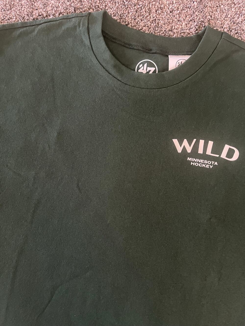 47 Medium T-Shirt Green NHL Minnesota Wild (NWT)